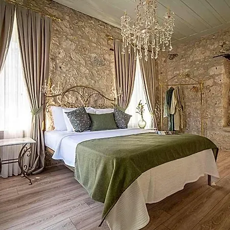 Voger Alacati Pino Hotel Ciftlikkoyu